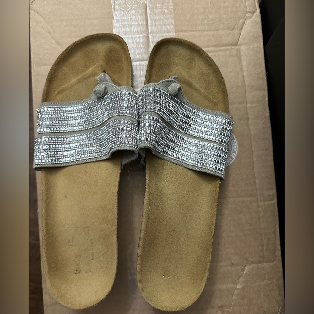Women’s Size 11 sandals